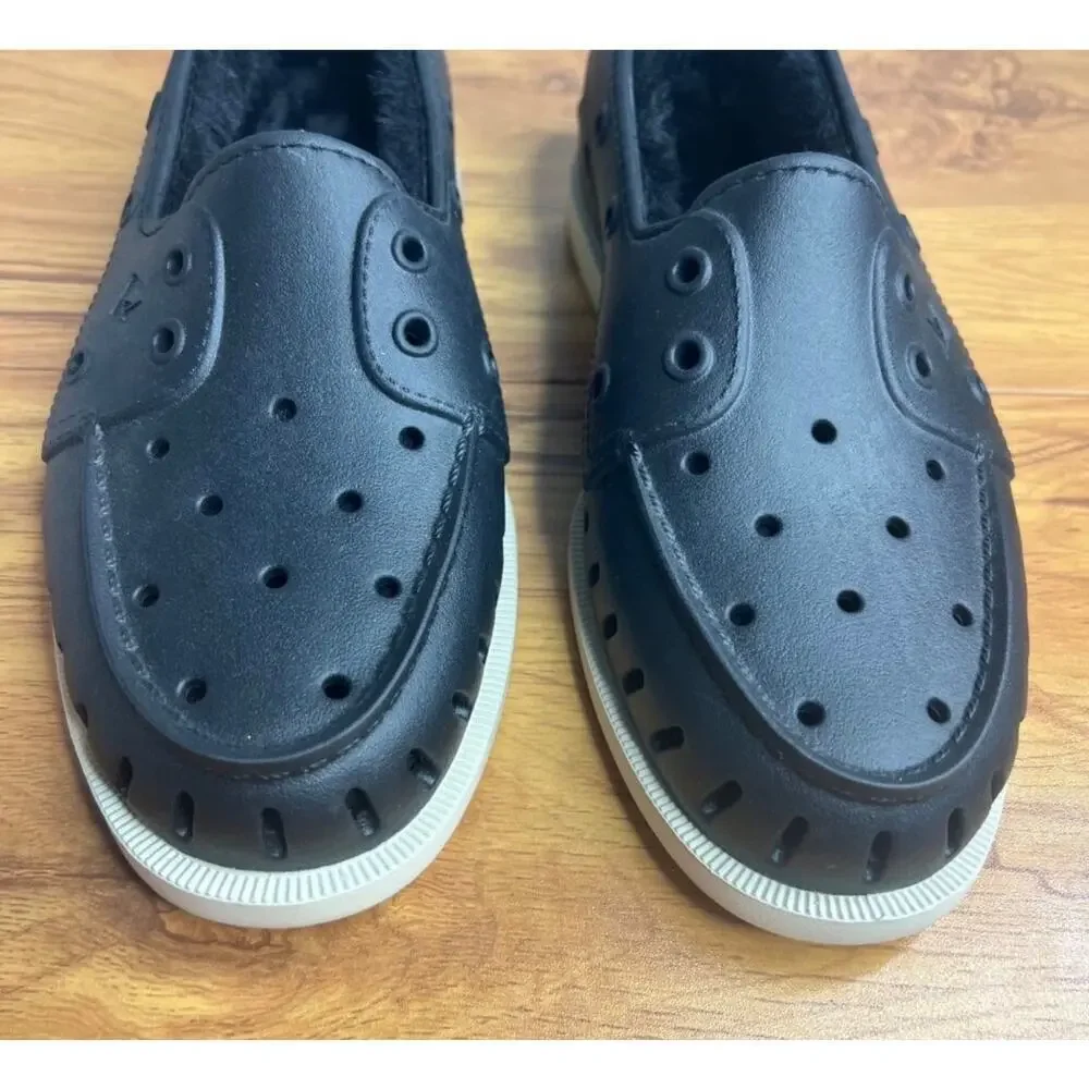Sherry Float Black Slip On Boat Shoes Faux Fur Lined Women’s Size 8